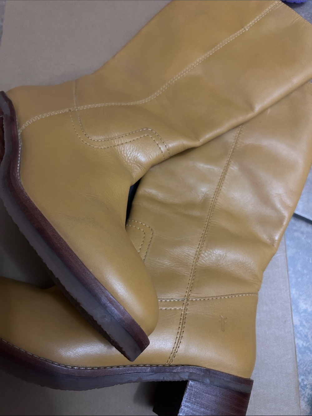 Frye- Camryn Women’s Tall Leather Riding Boots - Mustard Yellow NWT size 10 - Picture 4 of 5